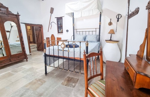 Skarinou Apartment | Hermes Pool Apartment