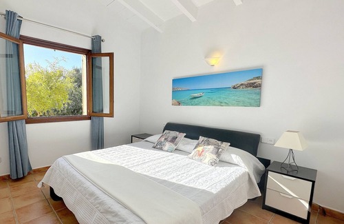 Maria de la Salut Ski Chalet | Hermosa Casa con Gran Privacidad en Pleno Centro de Mallorca