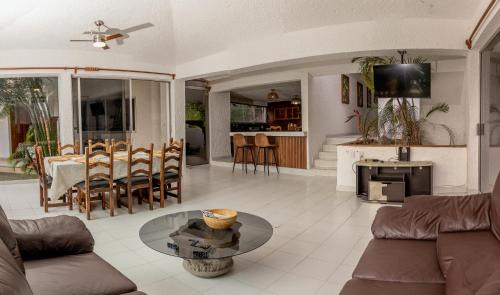 Lomas de Cocoyoc House | Hermoso Oasis con en Lomas de Cocoyoc