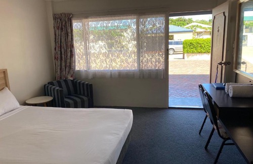Urangan Hotel | Hervey Bay Motel