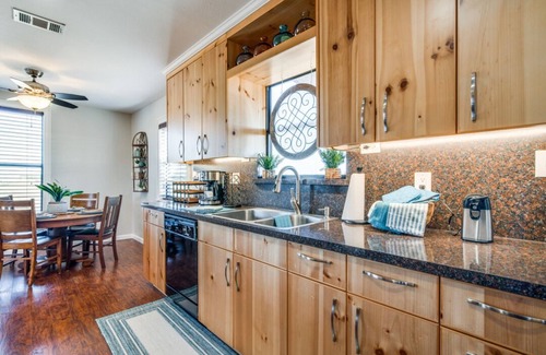Westminster Cottage | Hidden 8 Acre Get Away+ Private Fishing Pond