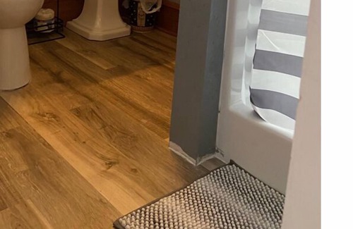 Stoughton Bed & Breakfast | Hidden Gem - Downtown Stoughton w/optional Sauna.