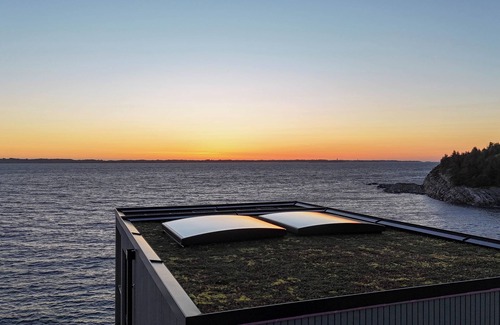 Herdla Cabin | Hideaway Herdla 2 – unique and luxurious cabin 15 m above the sea near Bergen