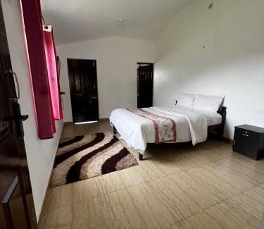 Ooty House | Hideaway Home43