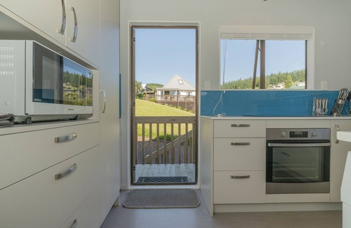 Onemana Cottage | Hideaway - Onemana Holiday Chalet