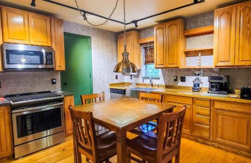 Sevierville House | Hideaway Overlook