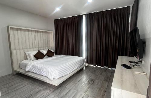 Ban Ta Khun Villa | Hideaway Private Residence Near Rajjaprabha Dam