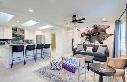La Paz At Desert Springs House | High-End & Luxe Scottsdale Gem w/Pool & Yard