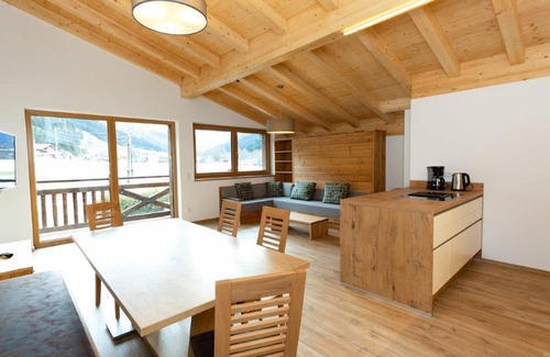 Kleinarl House | High-quality apartment with ski storage