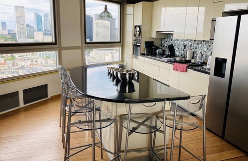 Puteaux Apartment | High Rise Stunning View on Eiffle Tower, Seine & Montmartre!