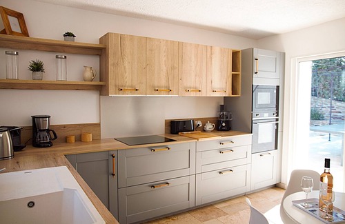 La Londe-les-Maures Villa | High Standing Villa with hill view and sunset - Departure to Porquerolles Island