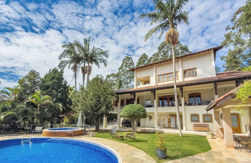 Jardim Nossa Senhora das Gracas House | High-Standard Refuge in Granja Viana