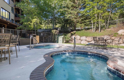 Highlands Townhomes Condo | Highlands Westview 308