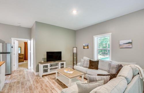 Lake Ann House | Hike, Ski and Unwind Michigan Escape with Fire Pit!