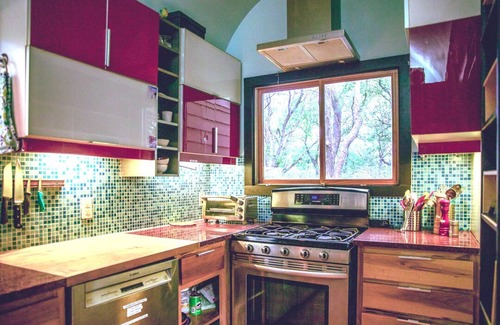 MLK Villa | Hillcountry Views so close to Downtown! Austin Craftsman Style