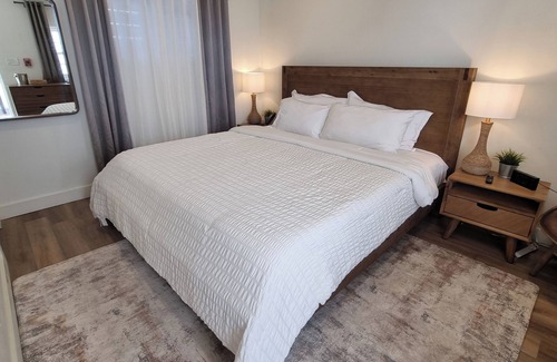 St. George's Hotel | Hillcrest Boutique Hotel, Courtyard Villa Lower Ground King
