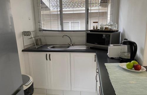 Hillcrest Apartment | Hillcrest Haven