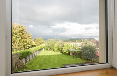 Hackthorpe Cottage | HILLRISE, pet friendly, luxury holiday cottage in Askham, Cumbria
