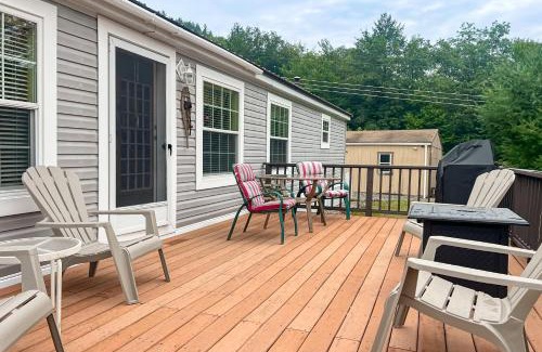 North Woodstock House | Hillside Hideaway