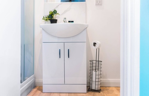 Earl Shilton Apartment | Hilltop Apartment 9 - UK50601