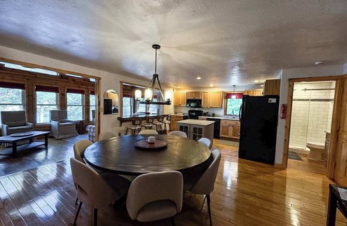 Minocqua Cabin | Hilltop - Bouchard Shores Resort