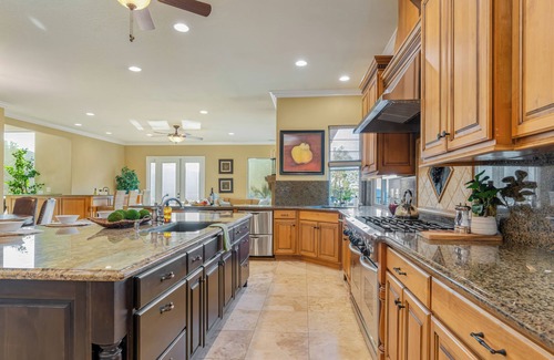 Murrieta House | Hilltop Estate w/Pool, Hot Tub, Fire Pit, Views | Cleveland Vista by AvantStay