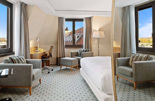 Innere Altstadt Hotel | Hilton Dresden an der Frauenkirche