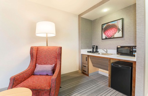 Reno/Tahoe Airport Hotel | Hilton Garden Inn Reno