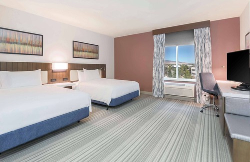 Reno/Tahoe Airport Hotel | Hilton Garden Inn Reno