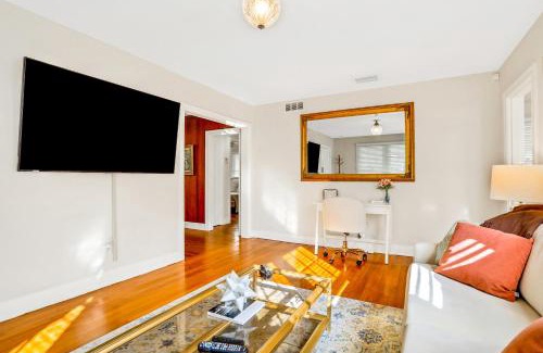 Tampa House | Himes Hideaway
