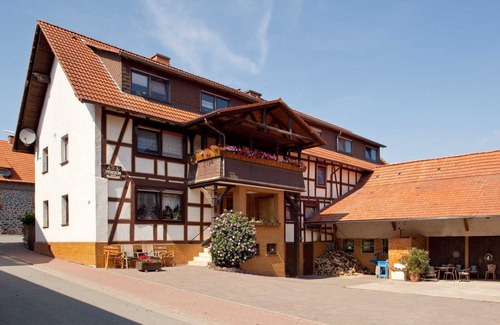 Harbshausen Apartment | HIMME - Farmhouse Büchsenschütz