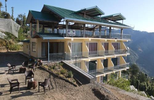 Shimla Hotel | Himvan Stays
