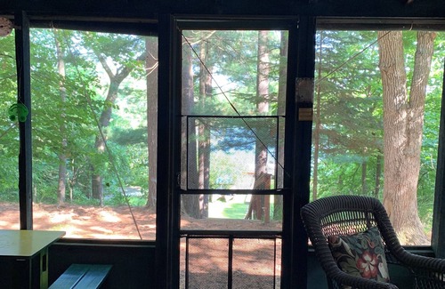 Waupaca Cottage | Historic 1920s Cabin on Waupaca Chain O' Lakes