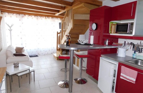 Bellevigne Cottage | Historic cottage in Bellevigne with pool and private terrace