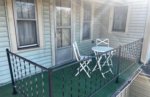 Medina House | Historic & Family Owned