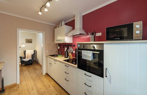 Bad Liebenstein Apartment | Historic flair with a view of the post office - charming & elegant for 2