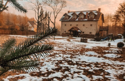 Miasteczko Slaskie House | Historic Granary With a Place for Barbecue near Katowice Airport