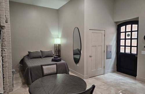 Grand Island Condo | Historic Haus Von Bartenbach