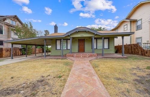 Highland Park House | Historic Home 5 Min to Downtown!