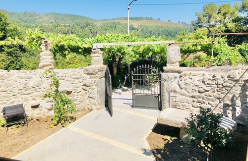 Vilamea Villa | Historic house with views of the Xurés