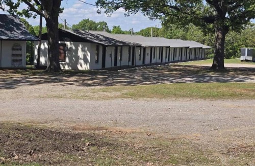 Cookson Cabin | Historic Retreat Near Lake Tenkiller - Escape to Cookson Resorts Cabin #5