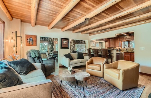 Shadow Mountain Cabin | Historic Stone Mountain Lodge with Private Pond - convenient and secluded