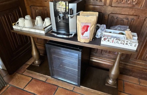 Santa Rosa House | Historic Stonehouse: The Perfect Santa Rosa Escape