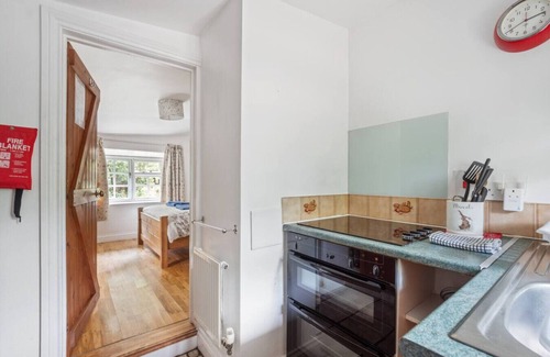 New Forest District House | Historic studio annexe for two with New Forest on your doorstep