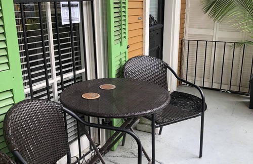 Faubourg Marigny Apartment | Historic, Upscale Cottage Professionally Designed For Comfort