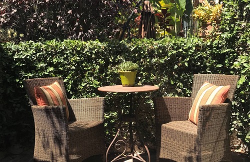 Mid-Wilshire House | Historical Mediterranean Home near Urban Lights