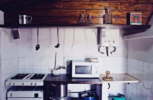 Carrascalinho Cottage | Historical Property on Rogil