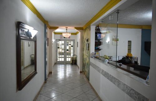 Santo Domingo de los Colorados Hotel | Hotel Ida María