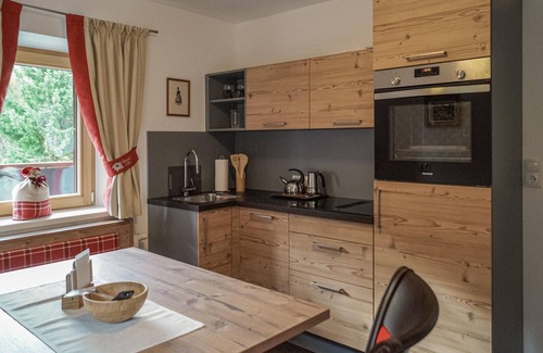 Navis Apartment | hochmoderne Ferienwohnung