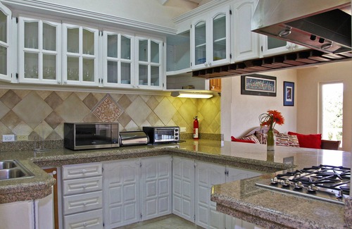 Holder's Hill Villa | Holders Retreat: A Resort Stay That's All Yours!